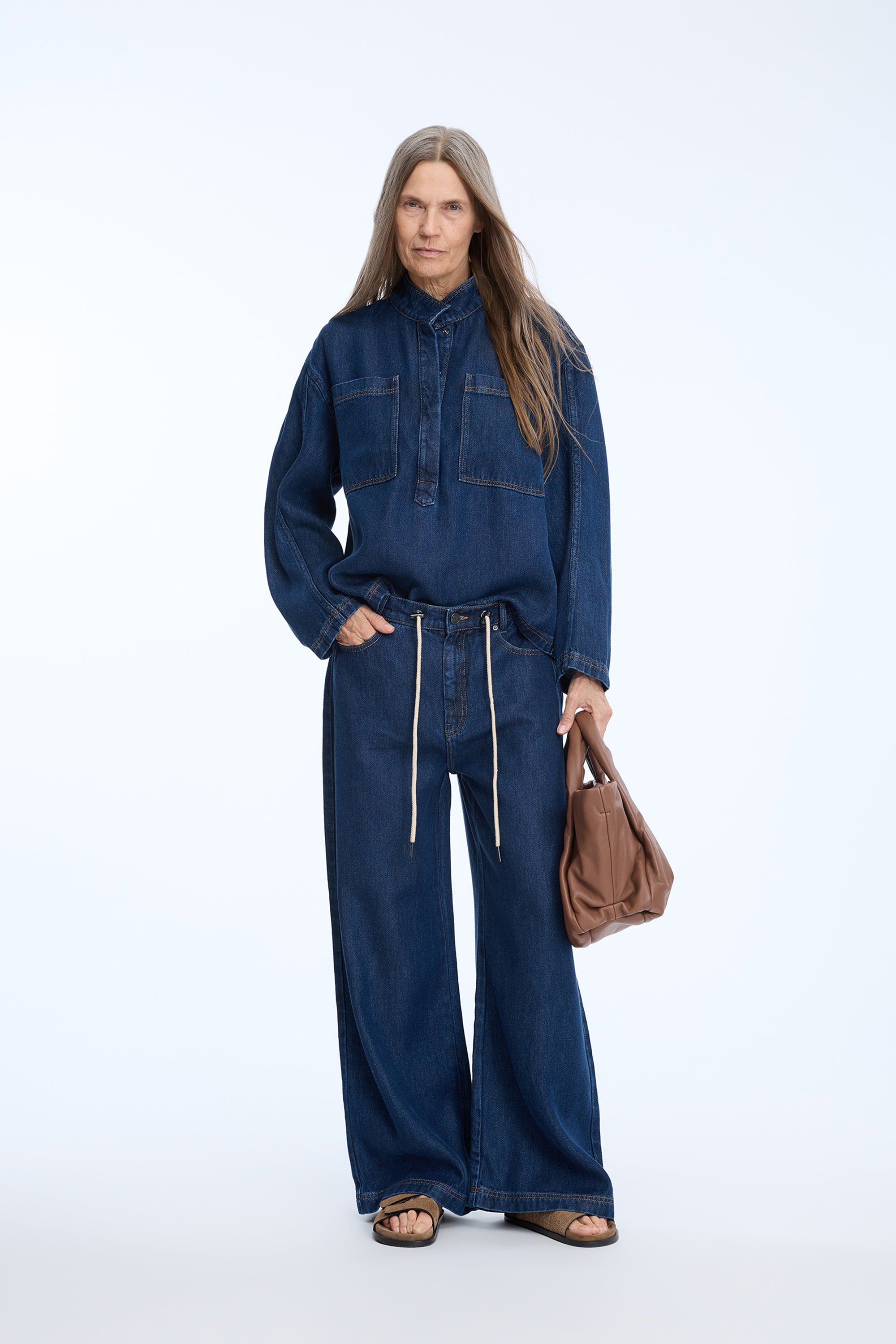MUNTHE obey jean