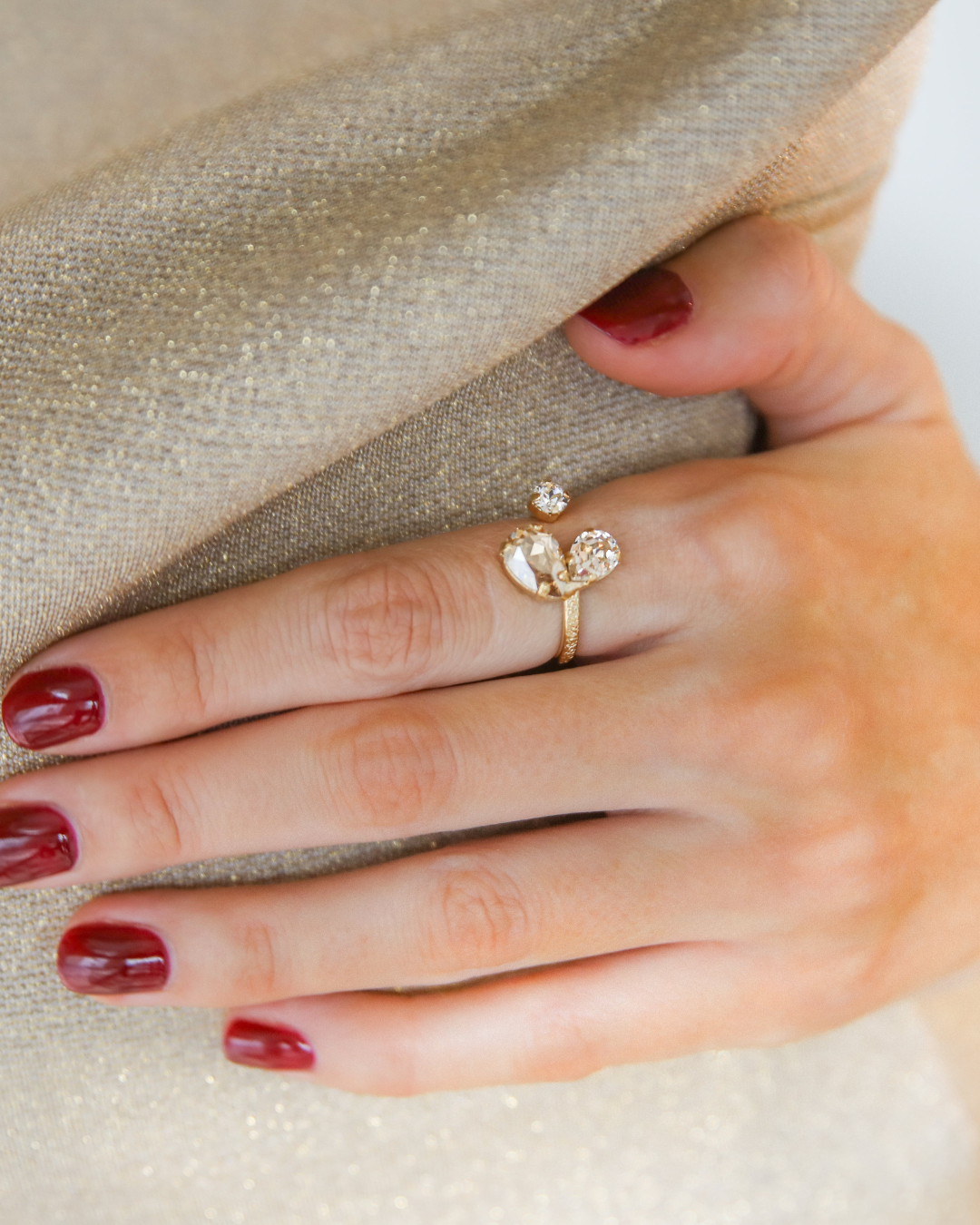 Alisia Ring / Golden Combo