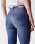 Secret Push in Slim Soft Touch Jeans