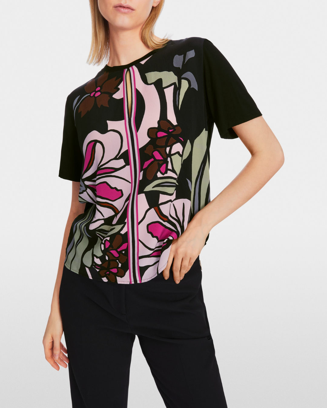 Blouse with flower print