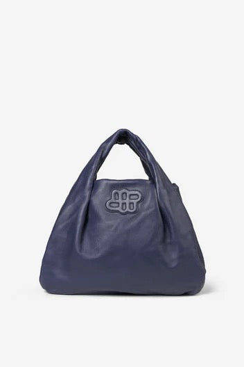 MUNTHE LEATHER BAG