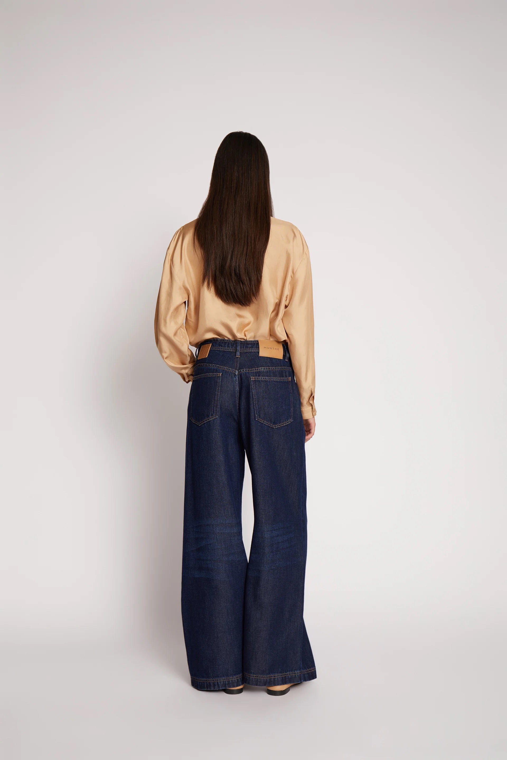 MUNTHE OBEY INDIGO JEANS