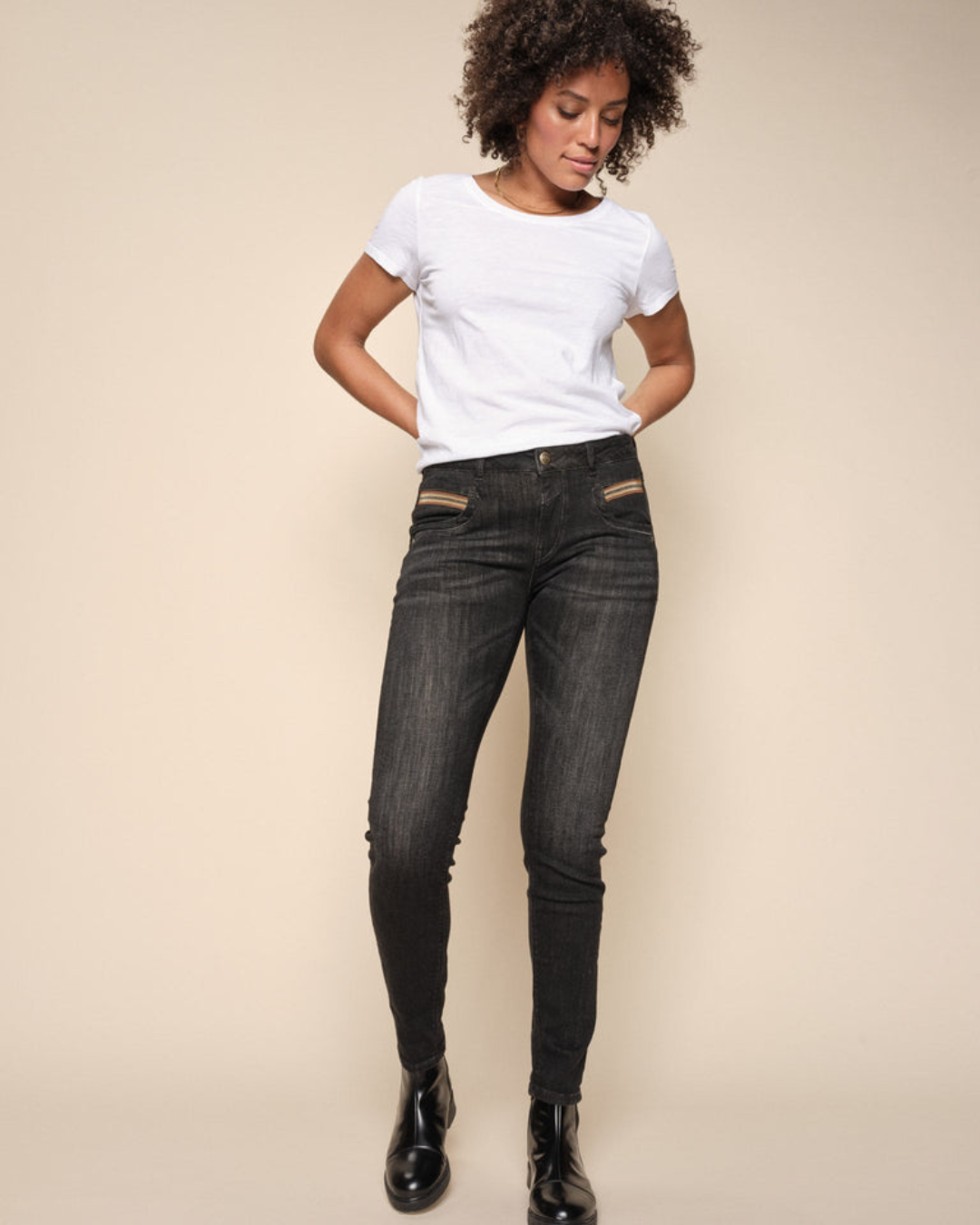 Naomi Chain Brushed Jeans