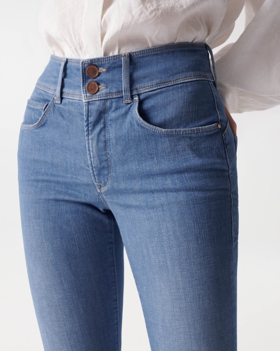 Slim Push In Secret Jeans