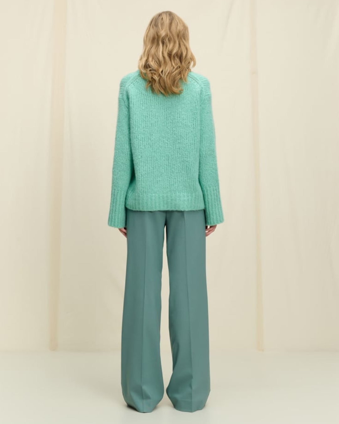 Luxury Softness Pullover - tender green